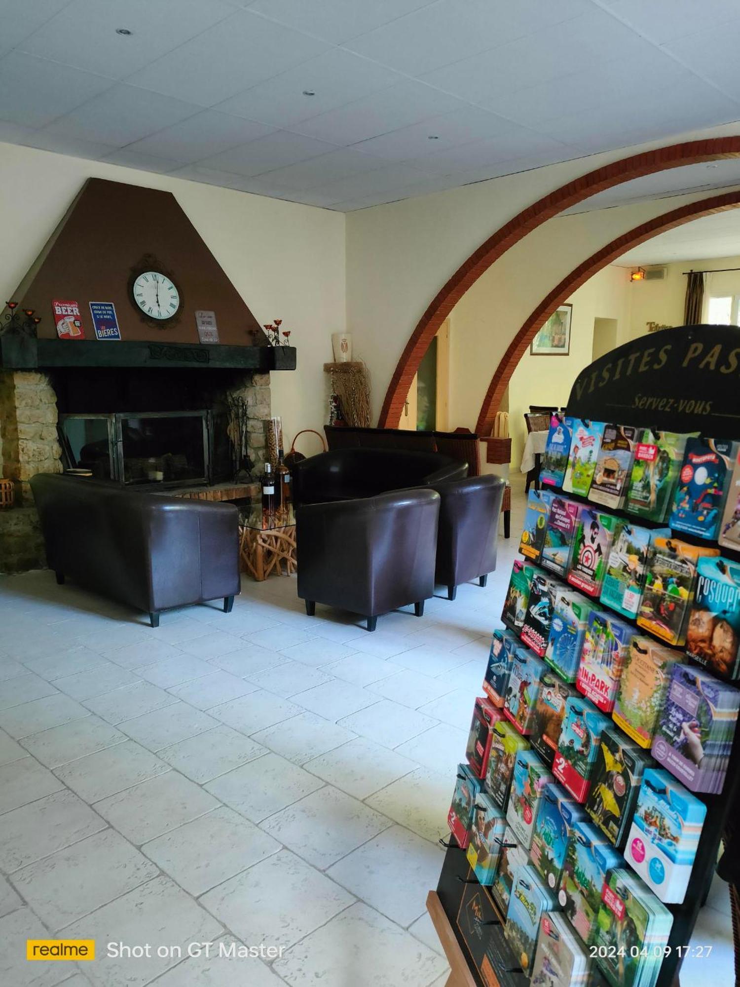 Auberge Du Parc Orgon Kültér fotó